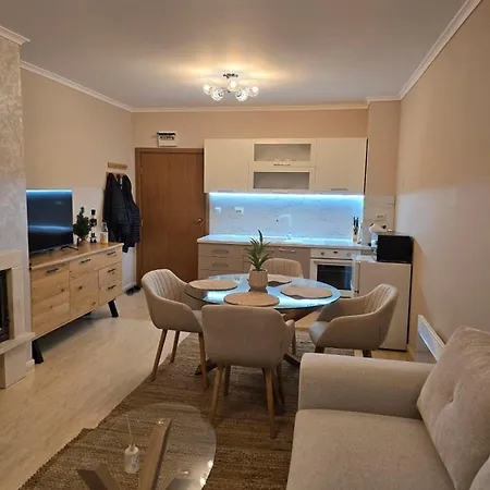 костадинов 2 Apartament